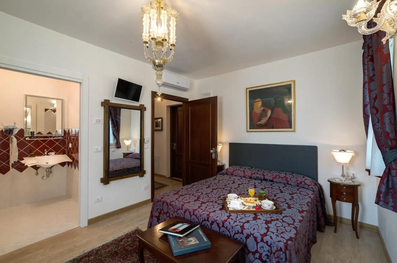 Cadifiore B&B Mira Bed & Breakfast